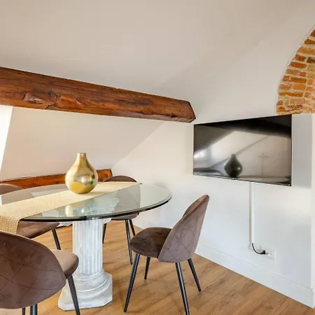 Mansarda Margot Parking Included Apartamento