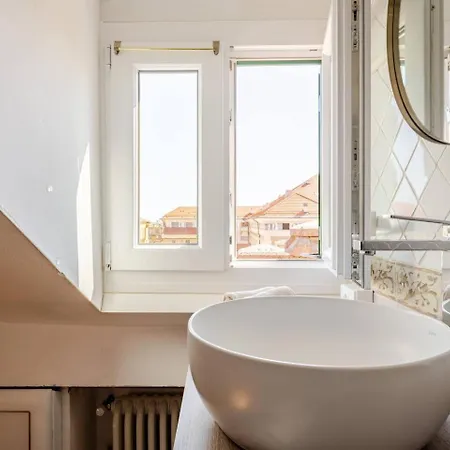 Apartment Mansarda Margot Posto Auto Incluso *