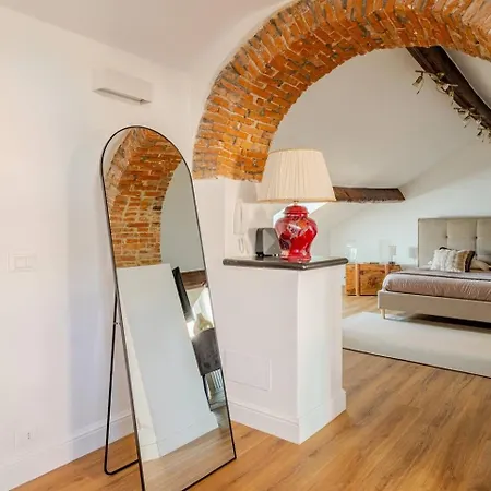 Apartment Mansarda Margot Posto Auto Incluso