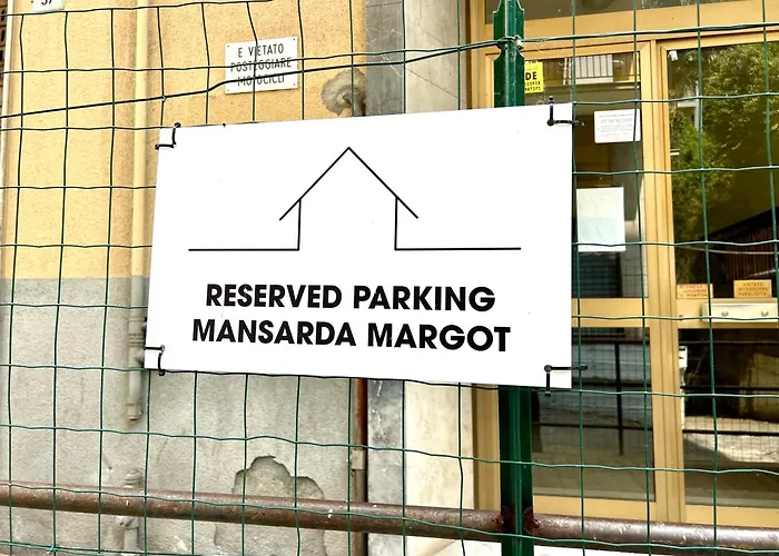 Διαμέρισμα Mansarda Margot Parking Included *
