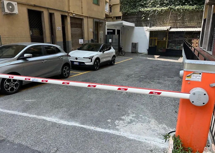 Mansarda Margot Parking Included Διαμέρισμα *